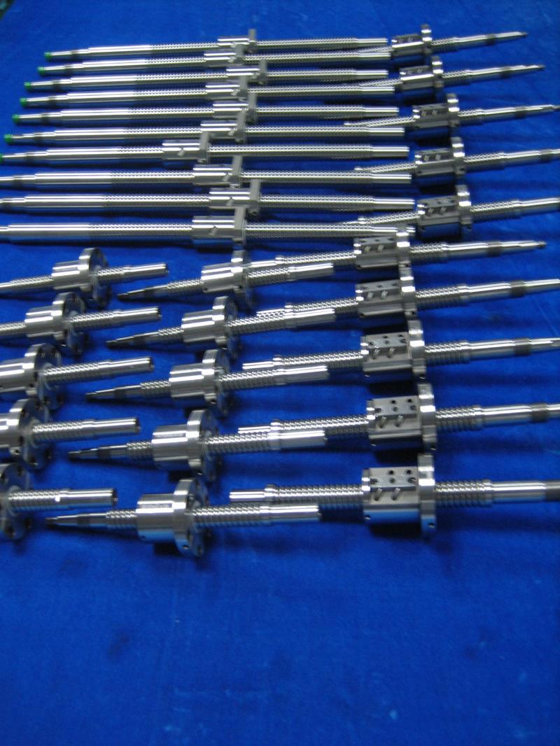  滾珠絲桿（可加工定制各種規(guī)格）
